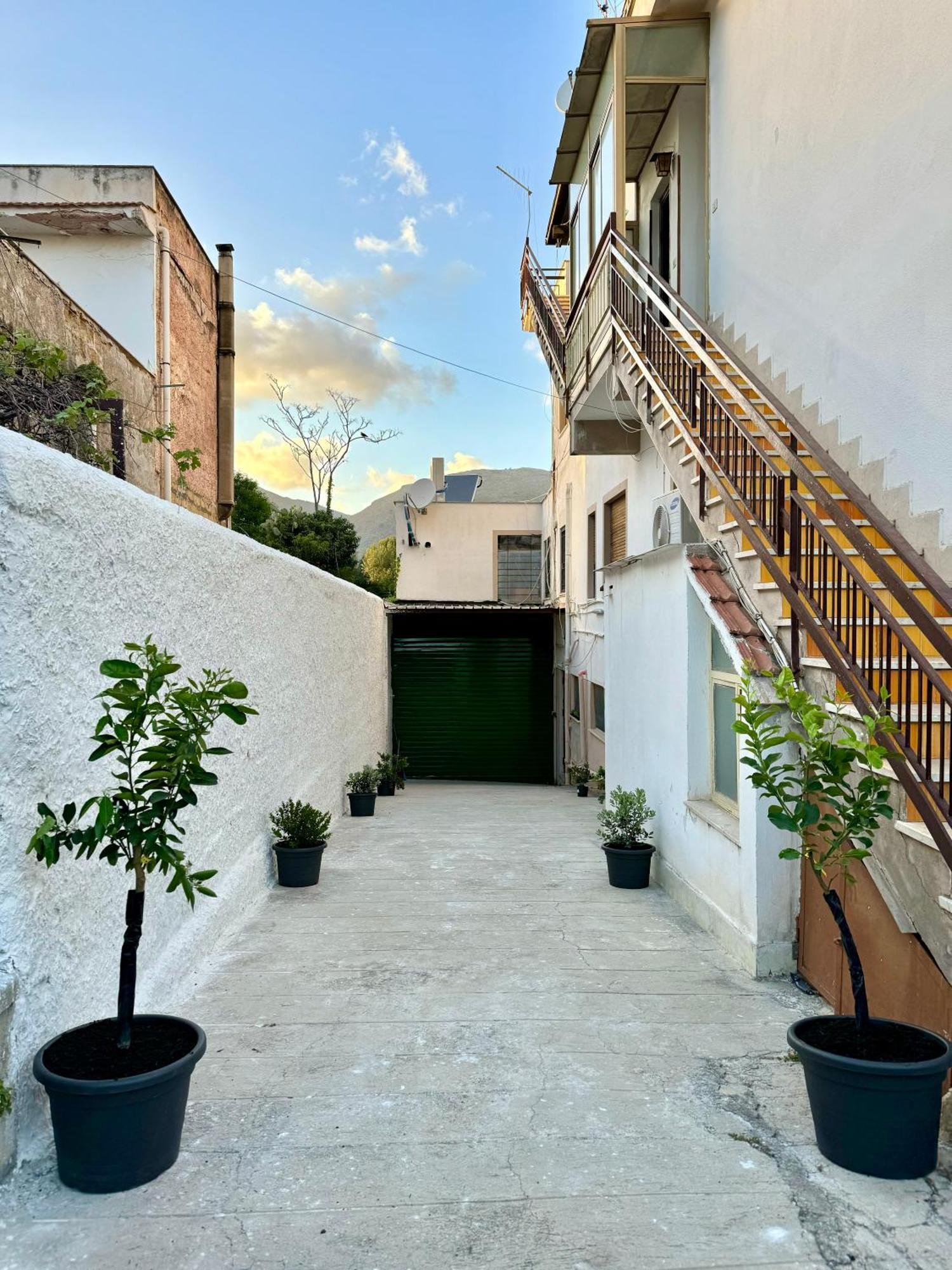 Eleven Mondello Beach Palermo Exterior photo